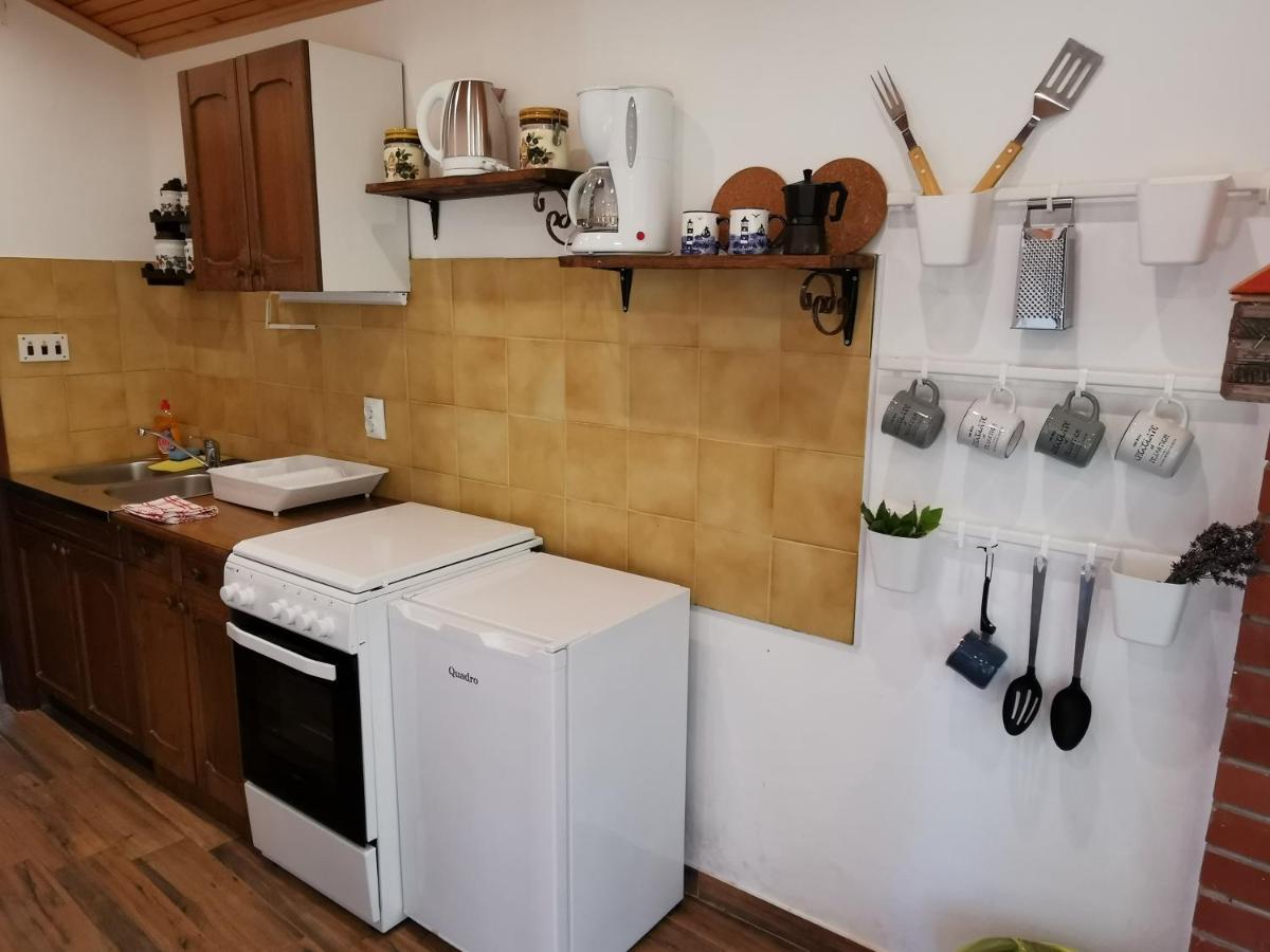 Apartment Kika Liznjan Bagian luar foto